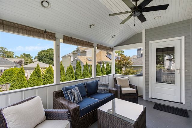 7 Prairie Avenue, Newport, RI 02840