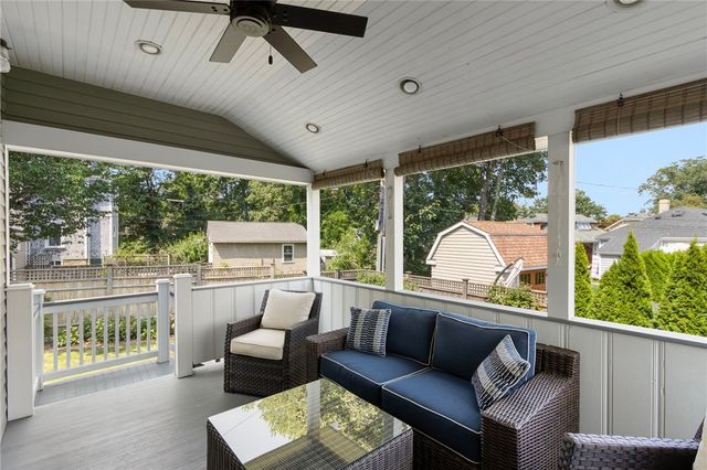 7 Prairie Avenue, Newport, RI 02840