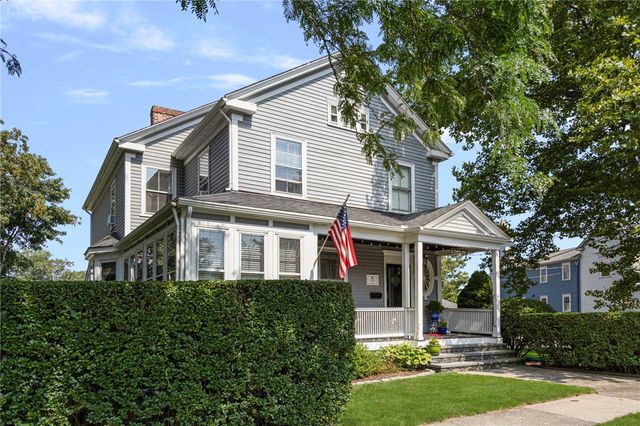 7 Prairie Avenue, Newport, RI 02840