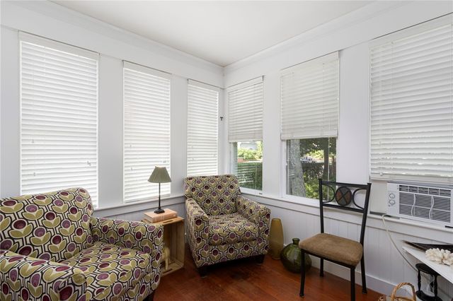 7 Prairie Avenue, Newport, RI 02840