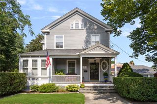 7 Prairie Avenue, Newport, RI 02840
