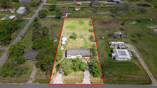 12708 28th Street, Santa Fe, TX 77510