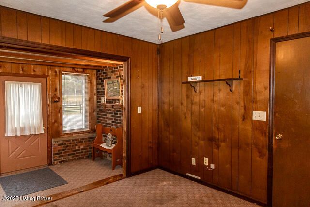 6734 N SR 7, Madison, IN 47250