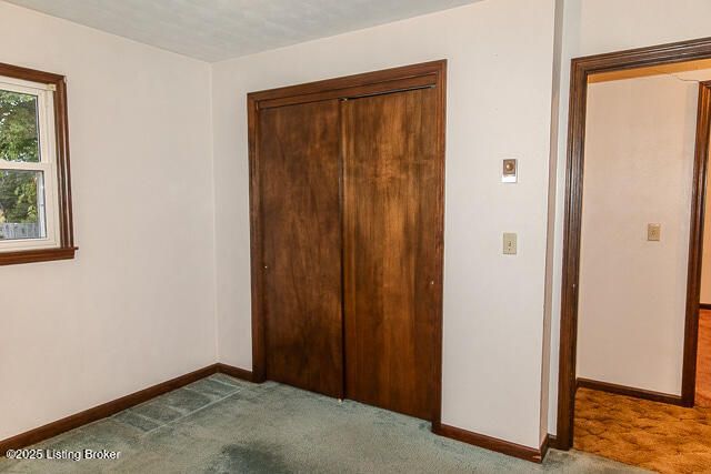 6734 N SR 7, Madison, IN 47250