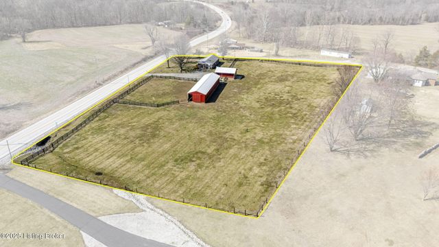 6734 N SR 7, Madison, IN 47250