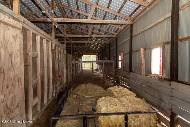 6734 N SR 7, Madison, IN 47250