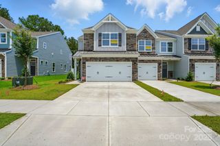 4254 Black Court 231, Harrisburg, NC 28075