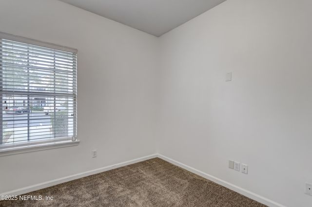 575 OAKLEAF PLANTATION Parkway 1303, Orange Park, FL 32065