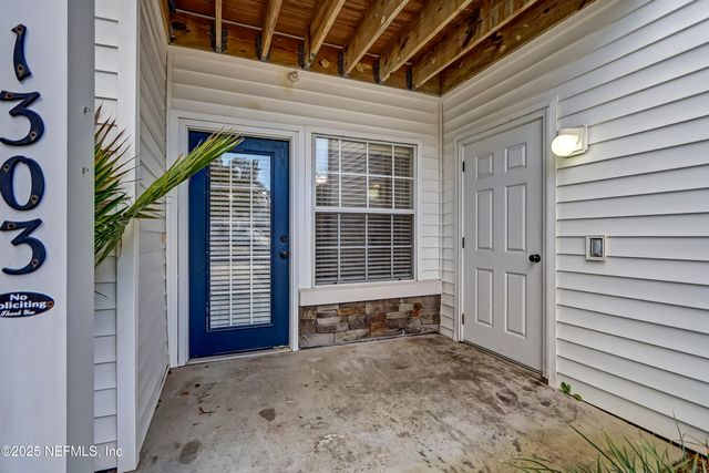 575 OAKLEAF PLANTATION Parkway 1303, Orange Park, FL 32065