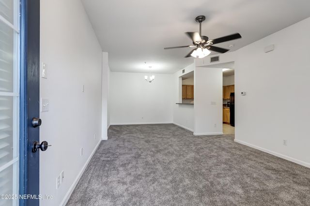 575 OAKLEAF PLANTATION Parkway 1303, Orange Park, FL 32065