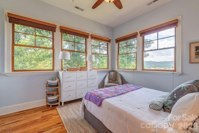 3 Gale Kelly Court, Weaverville, NC 28787