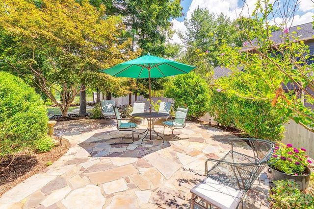 3 Gale Kelly Court, Weaverville, NC 28787