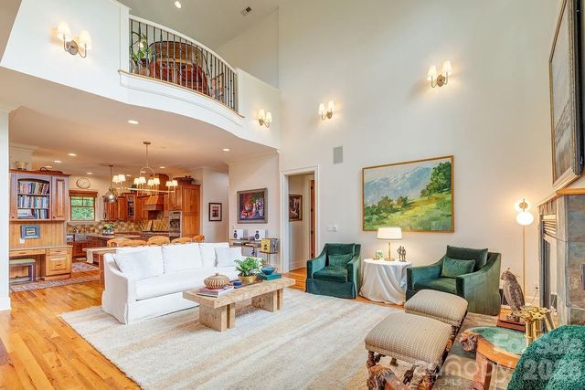 3 Gale Kelly Court, Weaverville, NC 28787