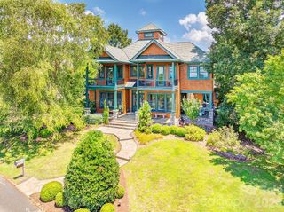 3 Gale Kelly Court, Weaverville, NC 28787