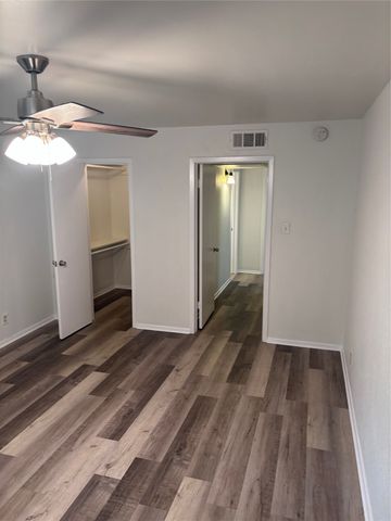 6004 Westridge Lane 705, Fort Worth, TX 76116