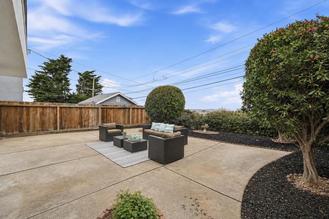 67 Avalon Drive, Daly City, CA 94015