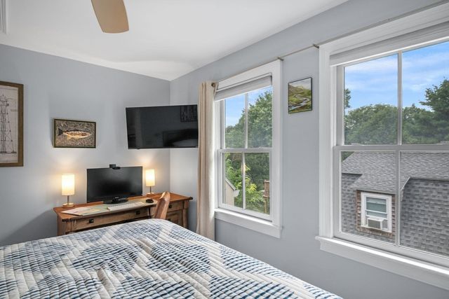 26 Village Street Unit 3, Marblehead, MA 01945