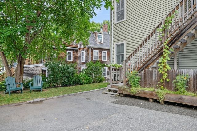 26 Village Street Unit 3, Marblehead, MA 01945