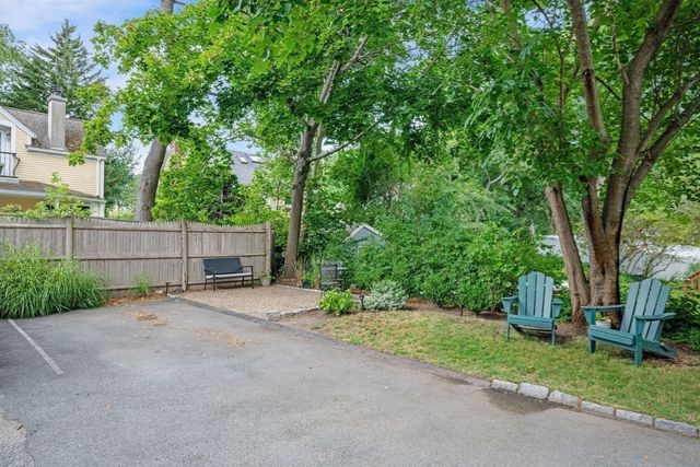 26 Village Street Unit 3, Marblehead, MA 01945
