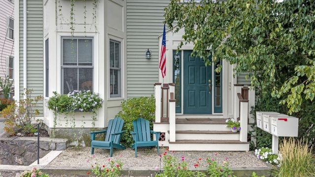 26 Village Street Unit 3, Marblehead, MA 01945