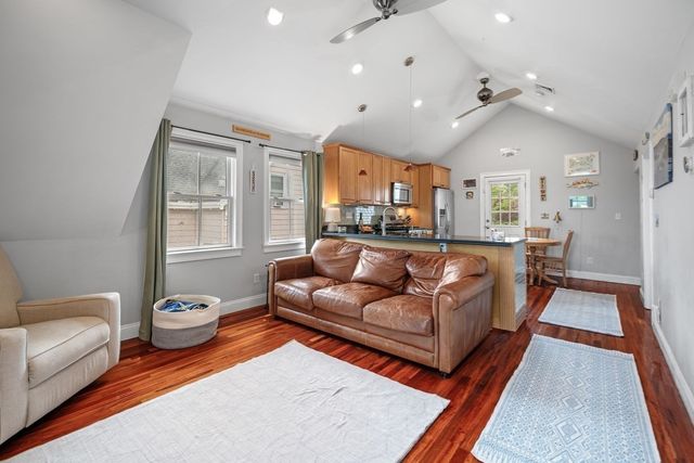 26 Village Street Unit 3, Marblehead, MA 01945