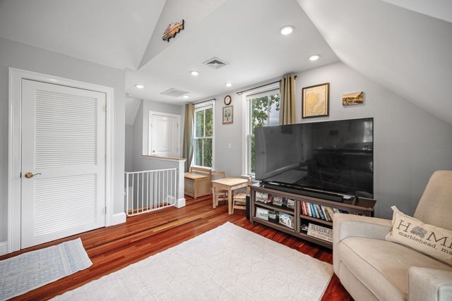 26 Village Street Unit 3, Marblehead, MA 01945