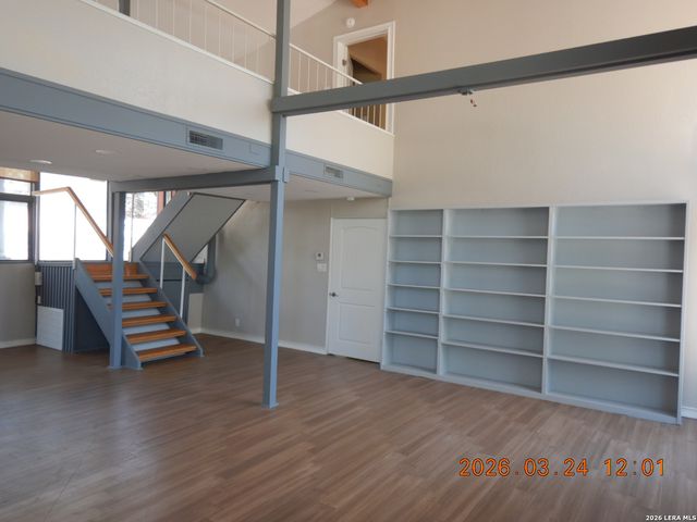122 Downing, San Antonio, TX 78209