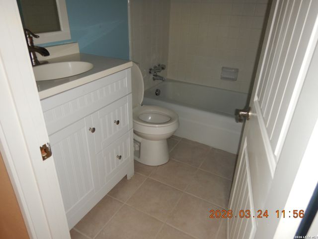 122 Downing, San Antonio, TX 78209