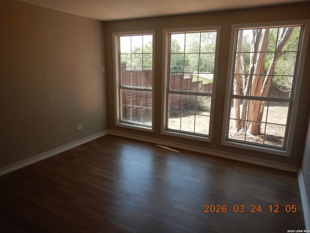 122 Downing, San Antonio, TX 78209