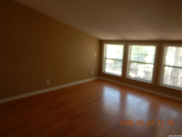 122 Downing, San Antonio, TX 78209