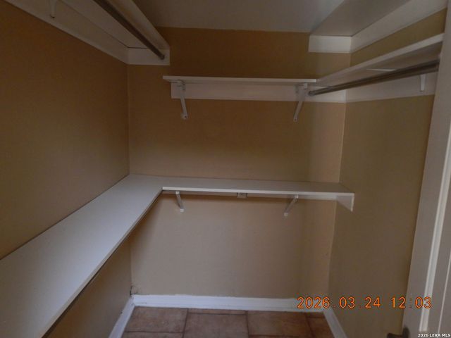 122 Downing, San Antonio, TX 78209