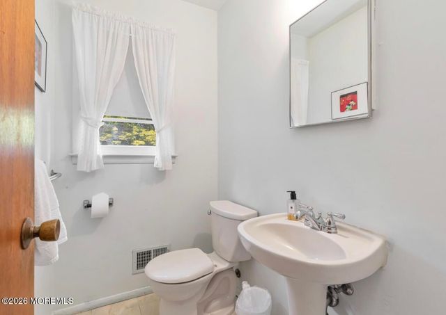 39 Koster Drive, Freehold, NJ 07728