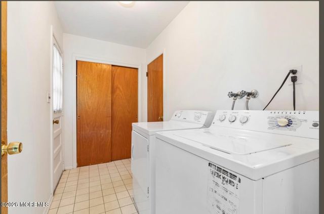 39 Koster Drive, Freehold, NJ 07728