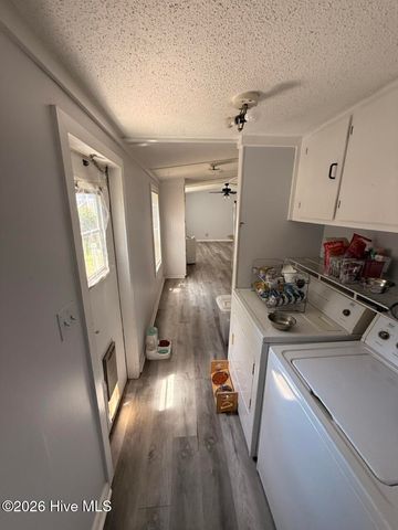 1511 Mackerel Lane, Carolina Beach, NC 28428
