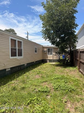 1511 Mackerel Lane, Carolina Beach, NC 28428