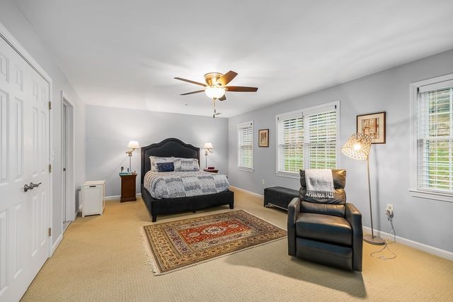 8 Masi Meadow Ln A, Middleton, MA 01949