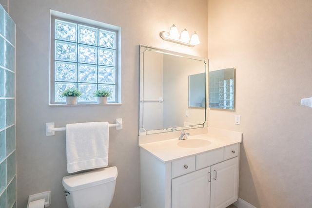 34 SOUTHLAKE DRIVE, Palm Coast, FL 32137