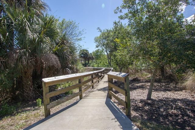 34 SOUTHLAKE DRIVE, Palm Coast, FL 32137