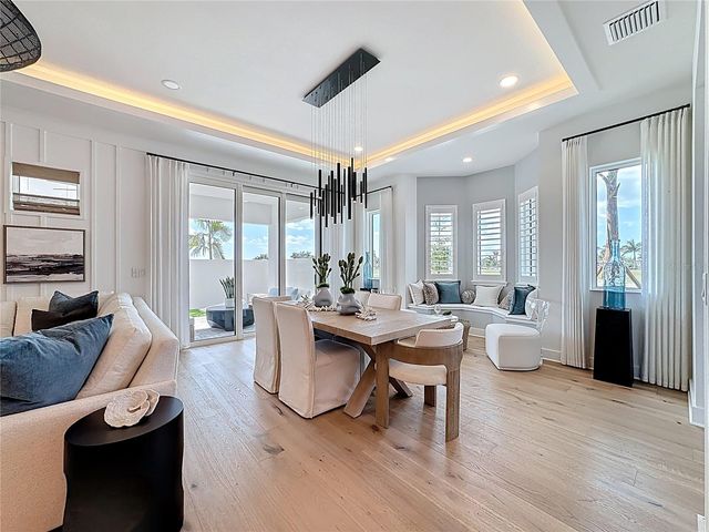 6105 WHITE MANGROVE LANE, Bradenton, FL 34210