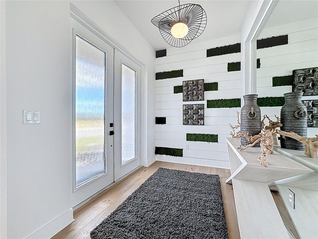 6105 WHITE MANGROVE LANE, Bradenton, FL 34210