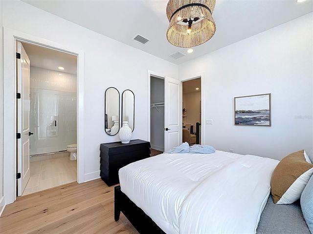 6105 WHITE MANGROVE LANE, Bradenton, FL 34210