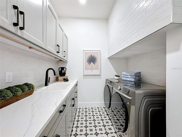 6105 WHITE MANGROVE LANE, Bradenton, FL 34210