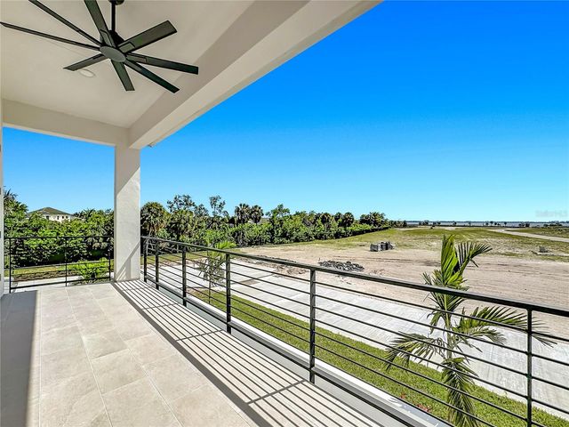 6105 WHITE MANGROVE LANE, Bradenton, FL 34210