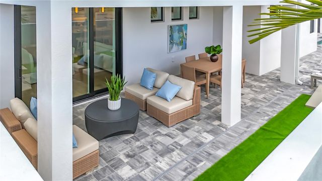 6105 WHITE MANGROVE LANE, Bradenton, FL 34210