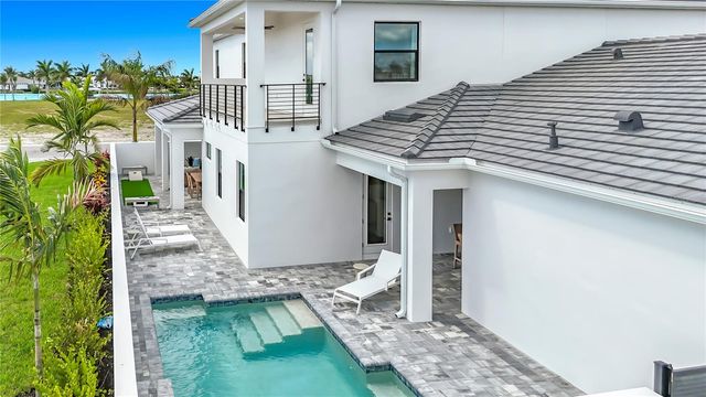 6105 WHITE MANGROVE LANE, Bradenton, FL 34210