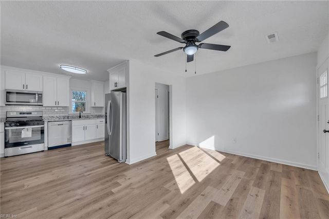 322 Avondale RD, Portsmouth, VA 23701