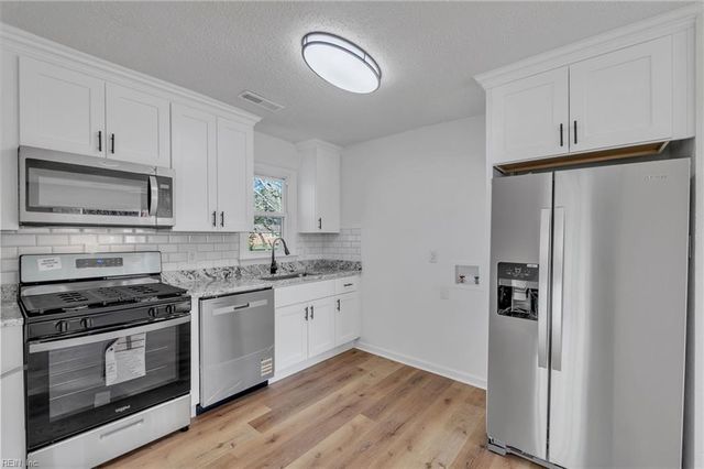 322 Avondale RD, Portsmouth, VA 23701