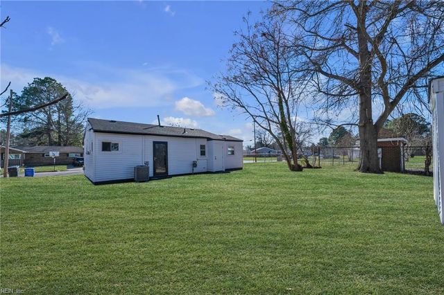 322 Avondale RD, Portsmouth, VA 23701