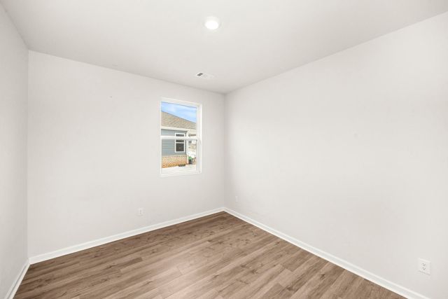 2354 Quinn Dr, White House, TN 37188