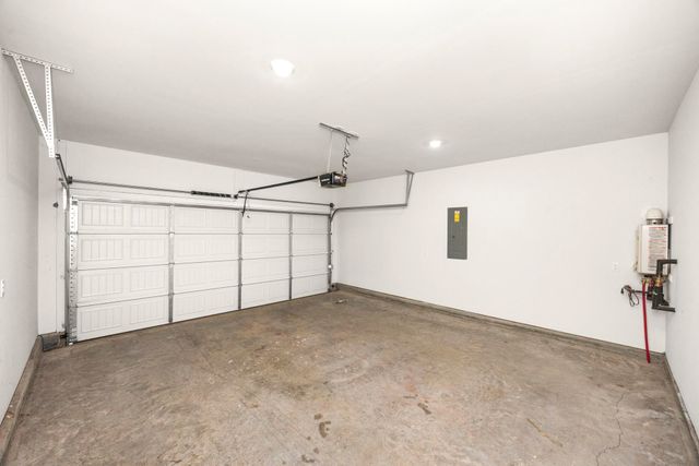 2354 Quinn Dr, White House, TN 37188